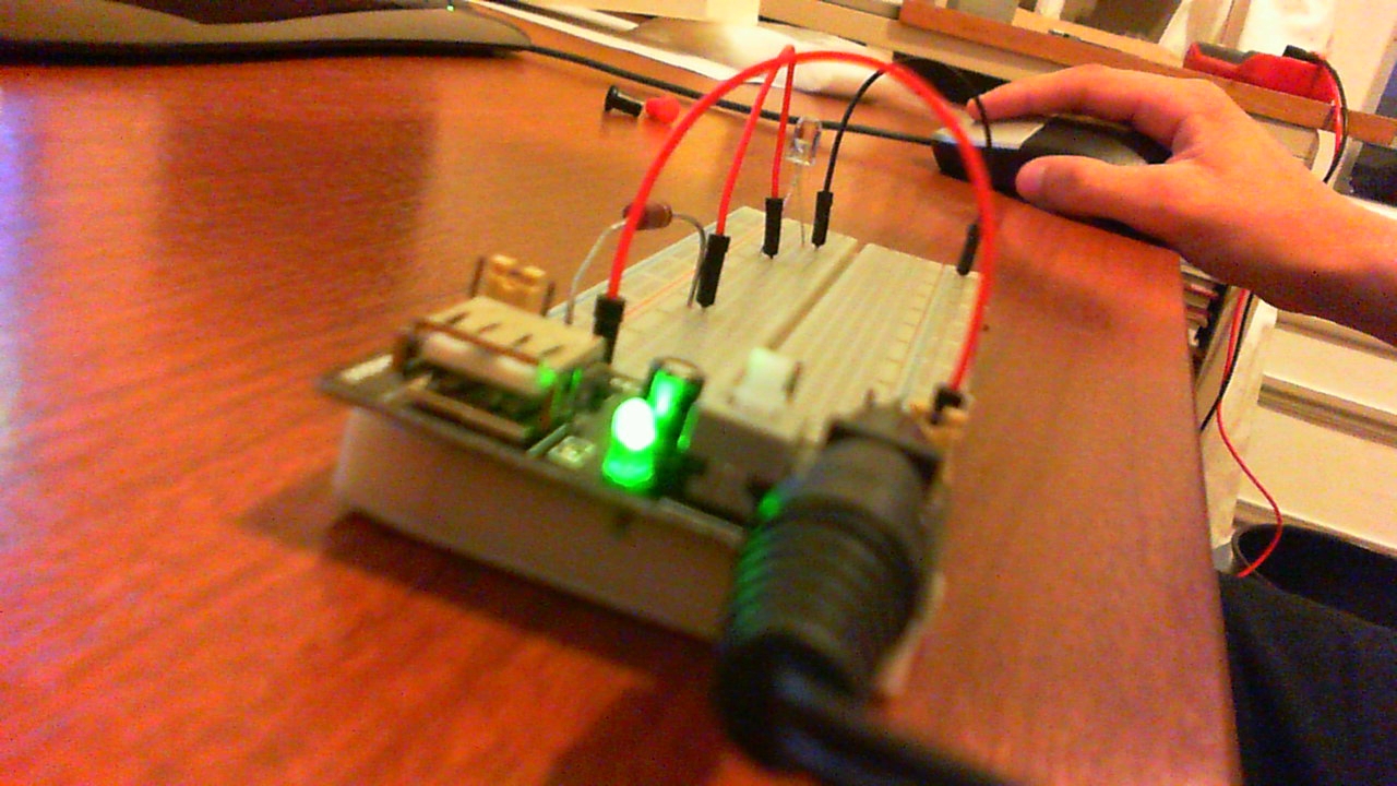 [Résolu] Ma première LED ne s'allume pas par Mantra page 1